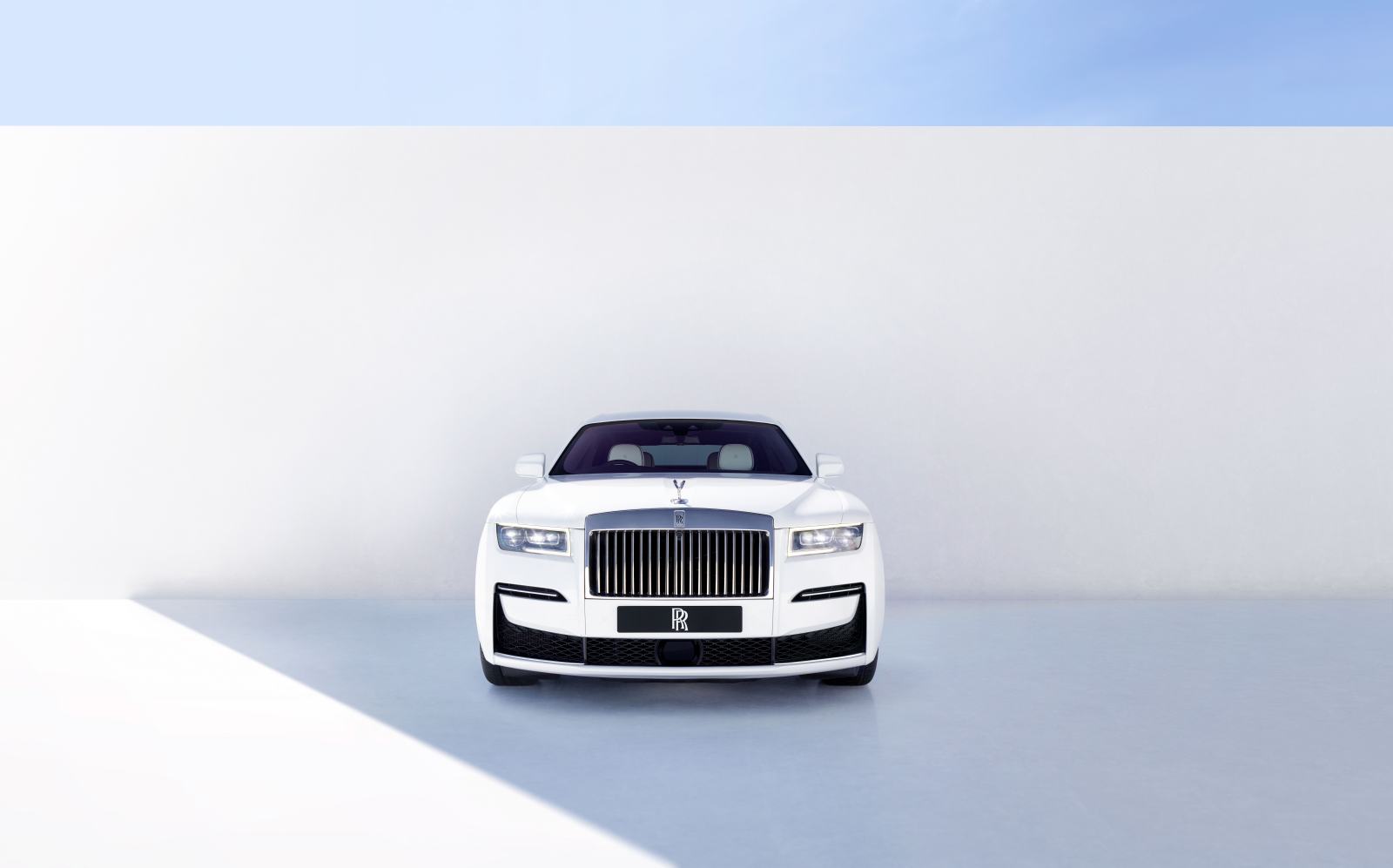Rolls Royce built a silent isolation chamber in its Phantom luxury car